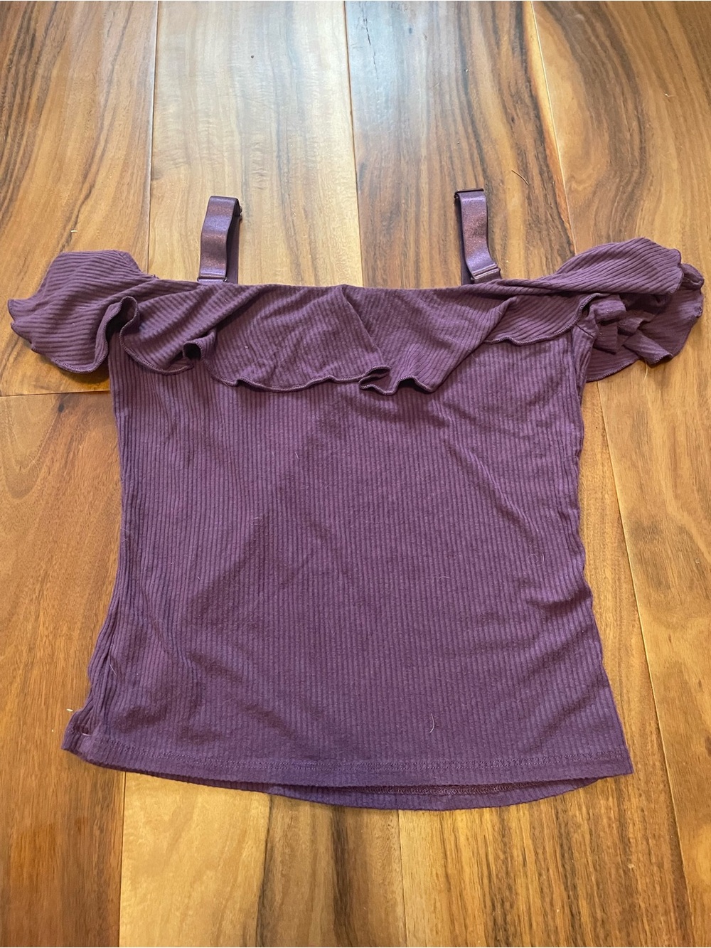 Garage Purple Off-Shoulder Ruffle Ribbed Cami - Picture 3 of 4
